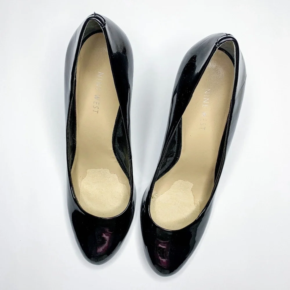 Nine West PAIGE0 Black Pumps Heels Almond Toe Shiny 9.5M Women Dressy
